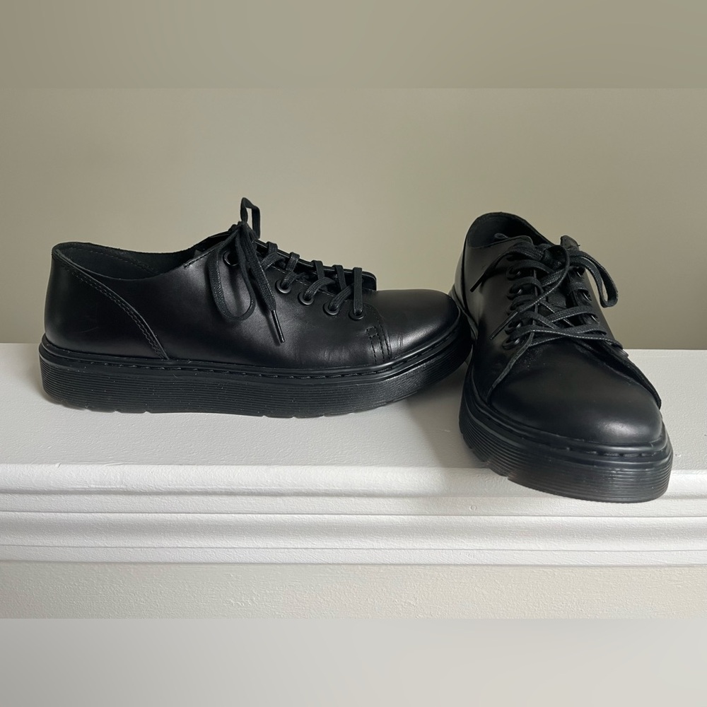 Dr. Martens Dante Leather Shoe | Size 9